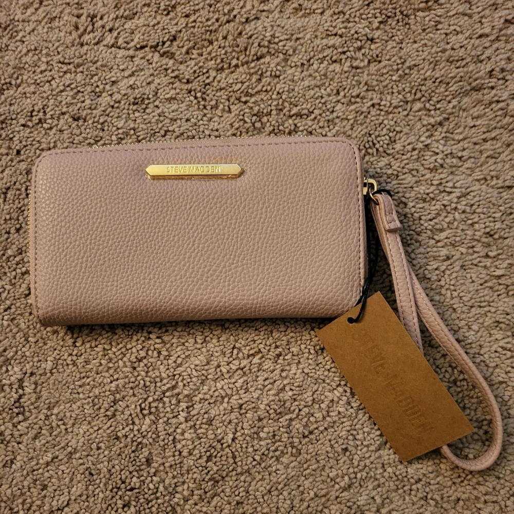 Steve madden wallet